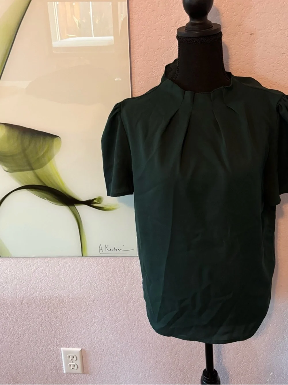 shirt size large - Picture 1 of 4